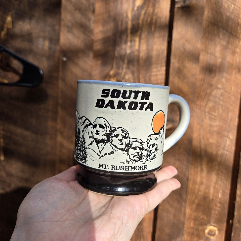 Vintage South Dakota Mug